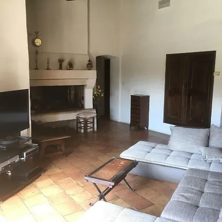 Lei Bourroun Avec Piscine Chauffee 8 Personnes. *