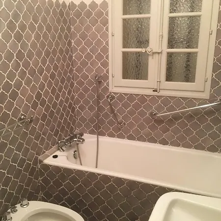 Villa Lei Bourroun Avec Piscine Chauffee 8 Personnes. Les Lecques