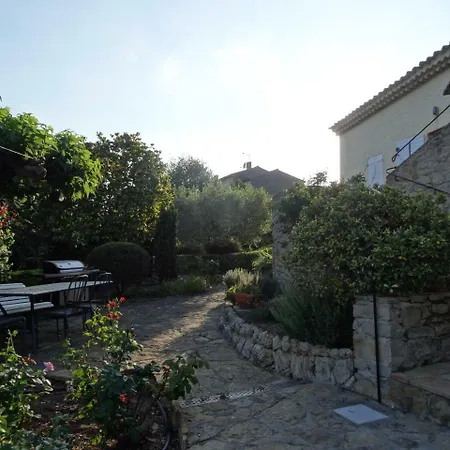 Villa Lei Bourroun Avec Piscine Chauffee 8 Personnes.